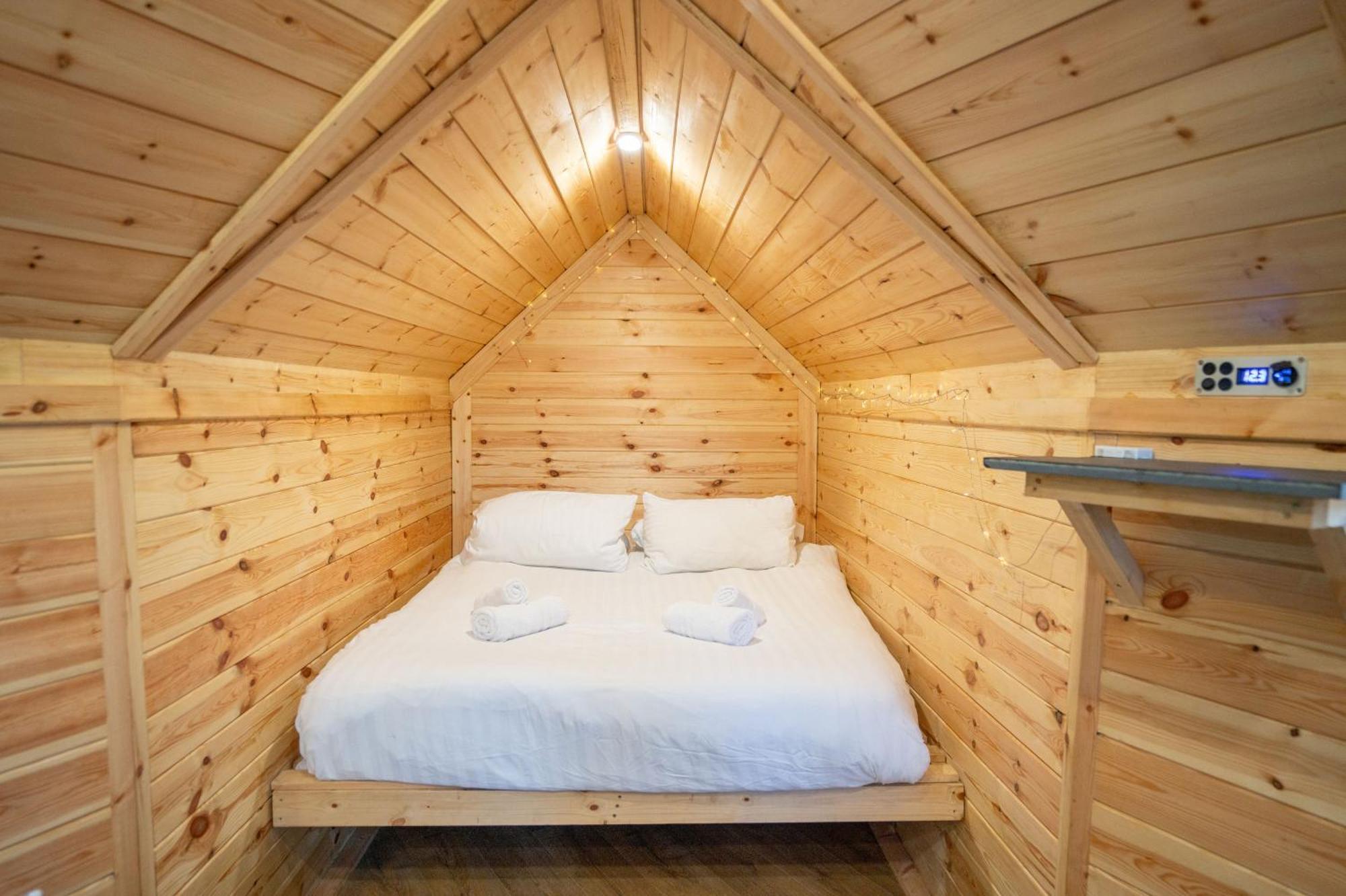 Chestnut Tree House With Hot Tub & Sauna 바머스 외부 사진