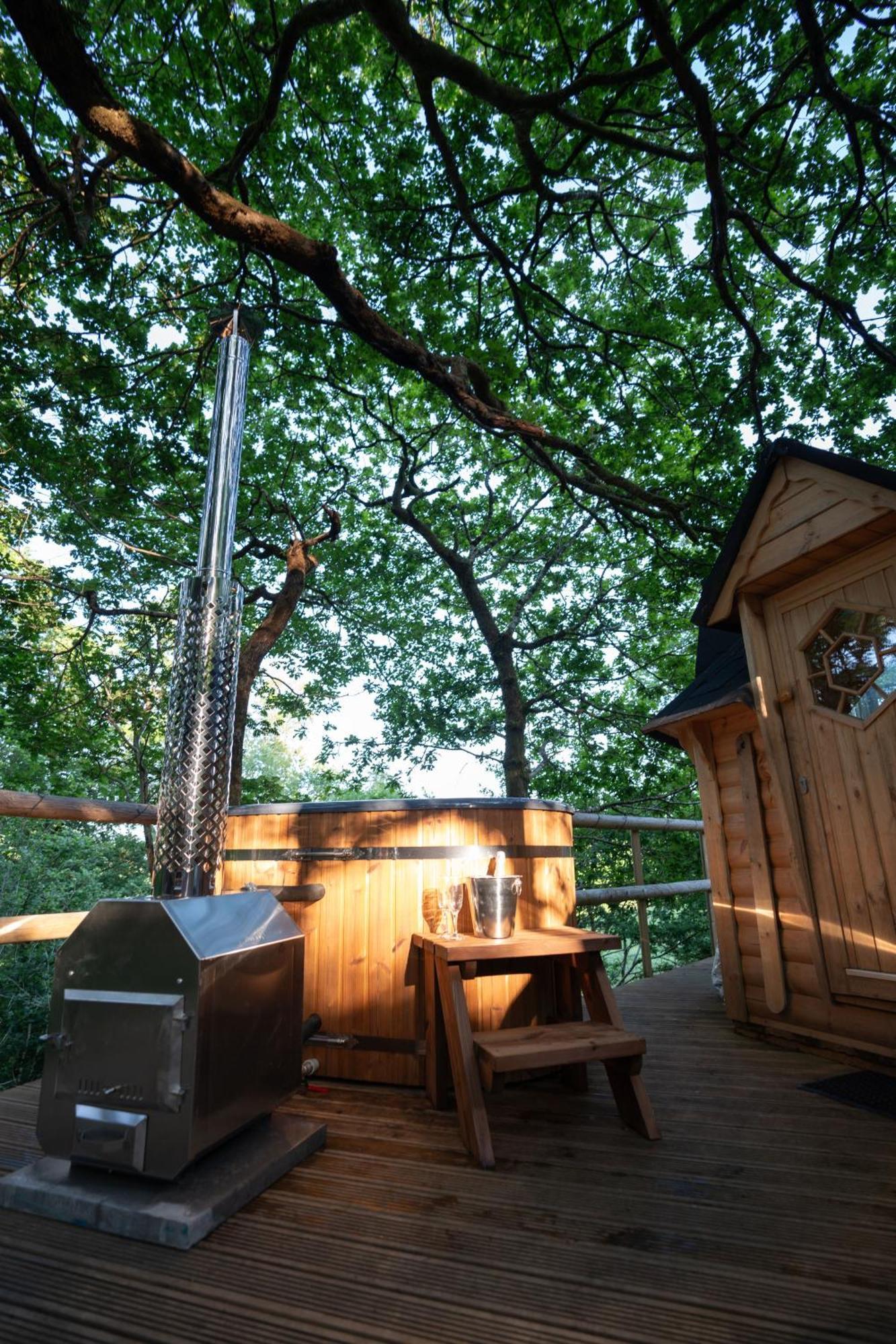 Chestnut Tree House With Hot Tub & Sauna 바머스 외부 사진