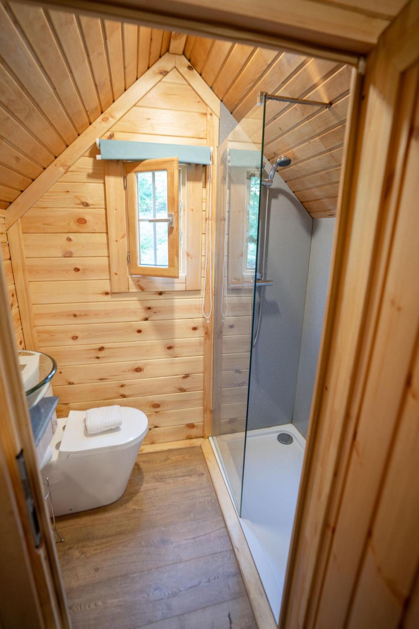 Chestnut Tree House With Hot Tub & Sauna 바머스 외부 사진