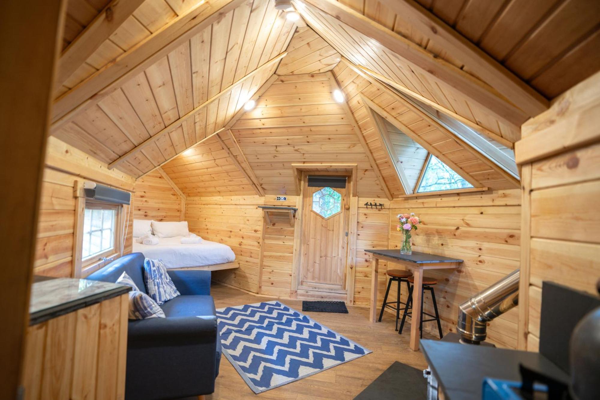 Chestnut Tree House With Hot Tub & Sauna 바머스 외부 사진